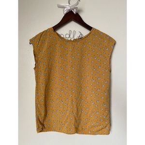 Abercrombie & Fitch floral blouse